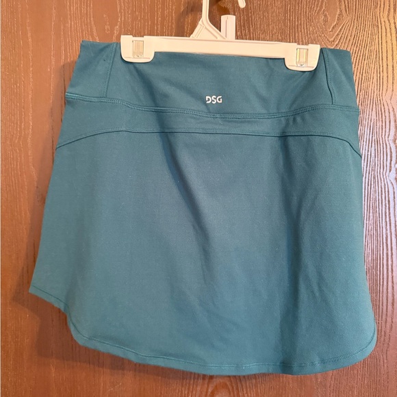 DSG Women's Teal Athletic Skort - Picture 2 of 4